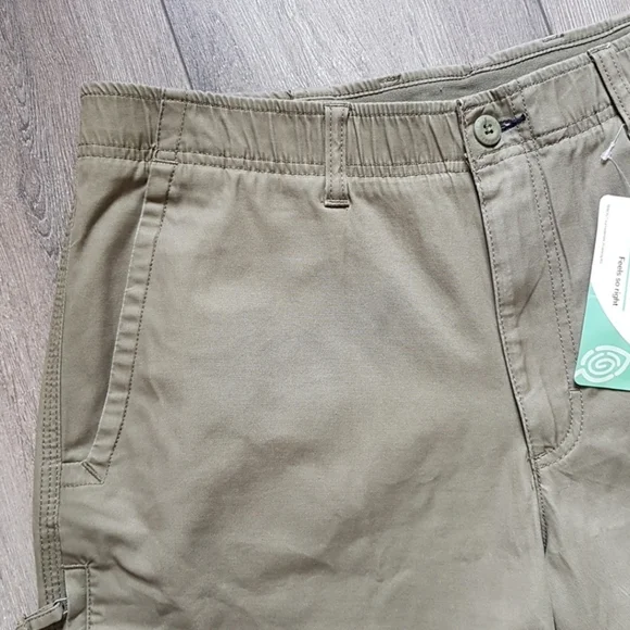 35W NWT L.L.Bean Tencel Shorts - Picture 7 of 8
